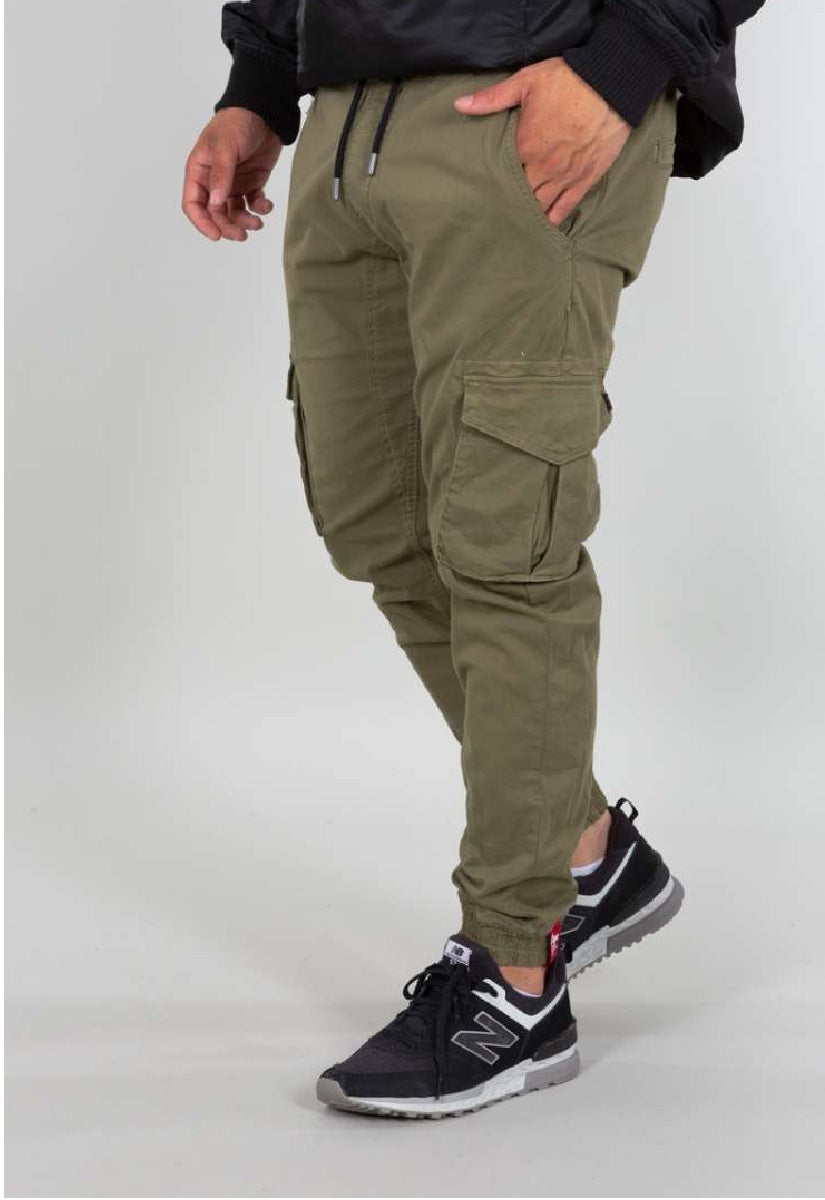 Voyage’s Twill Joggers (Dark Olive)